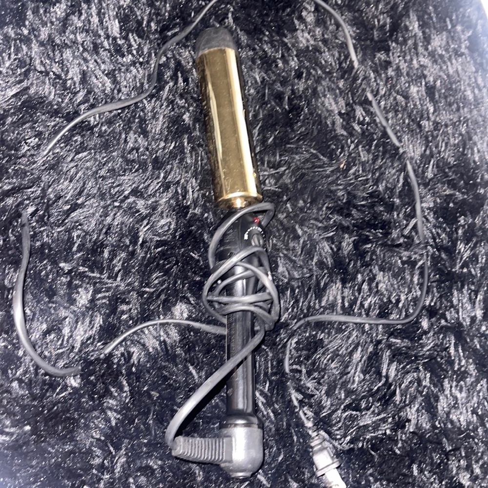 beauty tools gold pro curling wand (works perfectly)